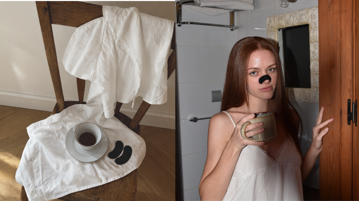 Tasse Kaffee und zwei Nasenstrips auf einem Stuhl mit weißem Leinen, daneben eine Frau mit Nasenstrip und Tasse im Bad